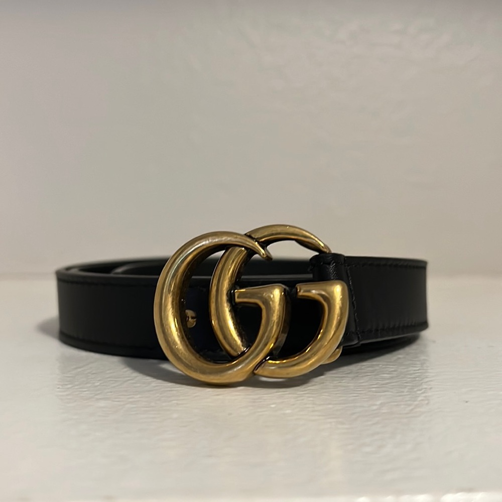 Gucci Belt (Leather belt / .5” width / Black / Double G buckle)